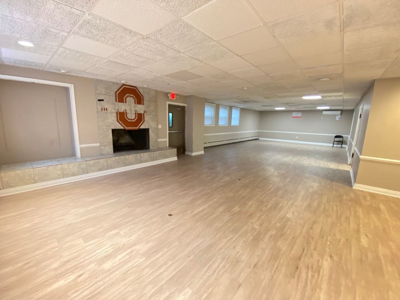1935 Indianola Ave - Photo 3 of 31