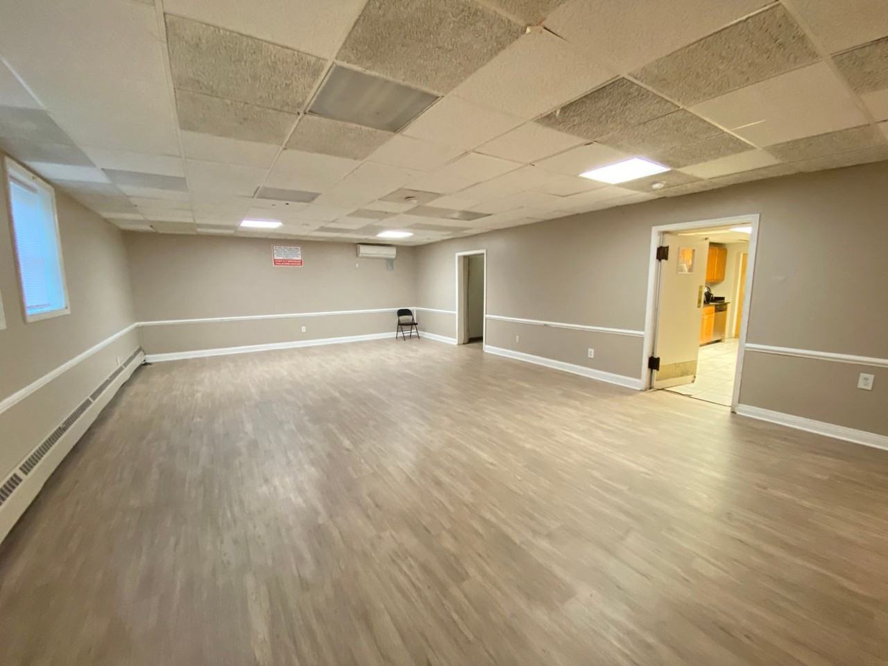1935 Indianola Ave - Photo 6 of 31