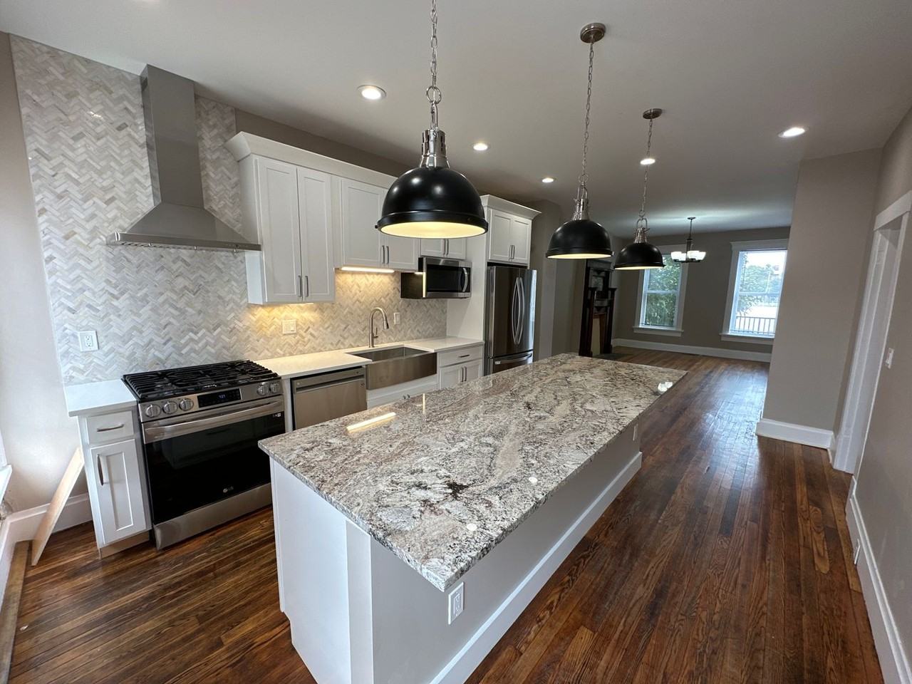 115 W 10th Ave - Photo 2 of 20