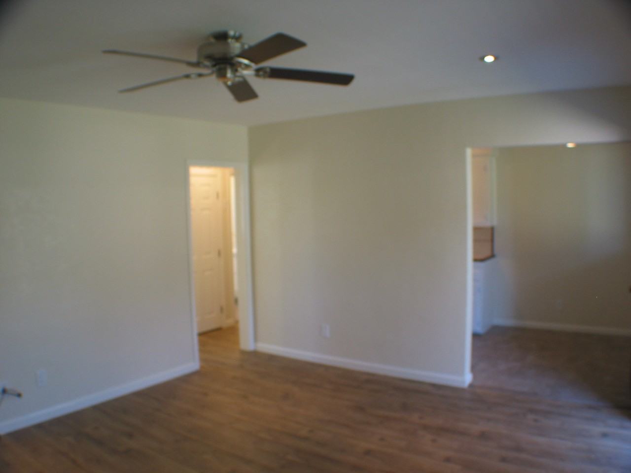 3551 North E Street - Photo 3 of 18