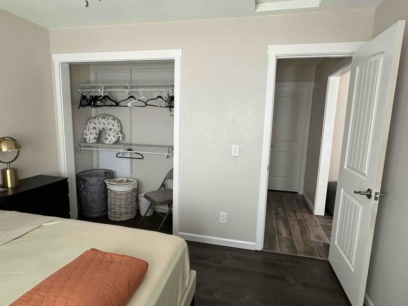 7006 67th St Ne - Photo 5 of 10