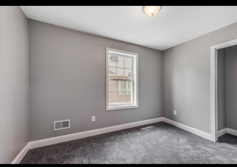 39 Clantoy St #1 - Photo 2 of 6