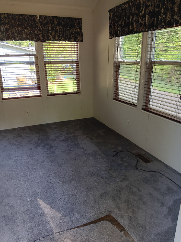 15712 State St - Photo 3 of 14