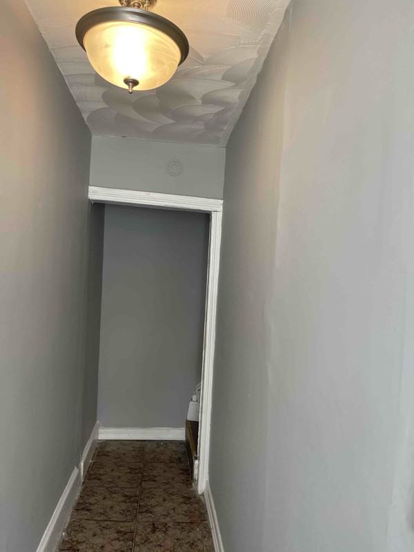 27 E Meehan Ave 2nd Fl #2ndFL - Photo 3 of 19