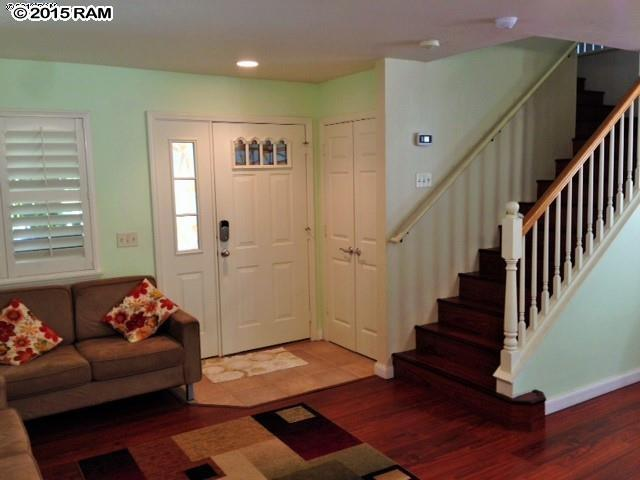 37 W Makahehi Pl - Photo 2 of 10