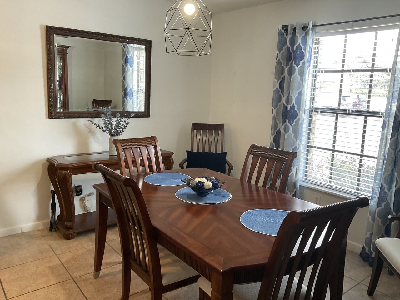 8701 Carroll Palm Pl - Photo 7 of 22