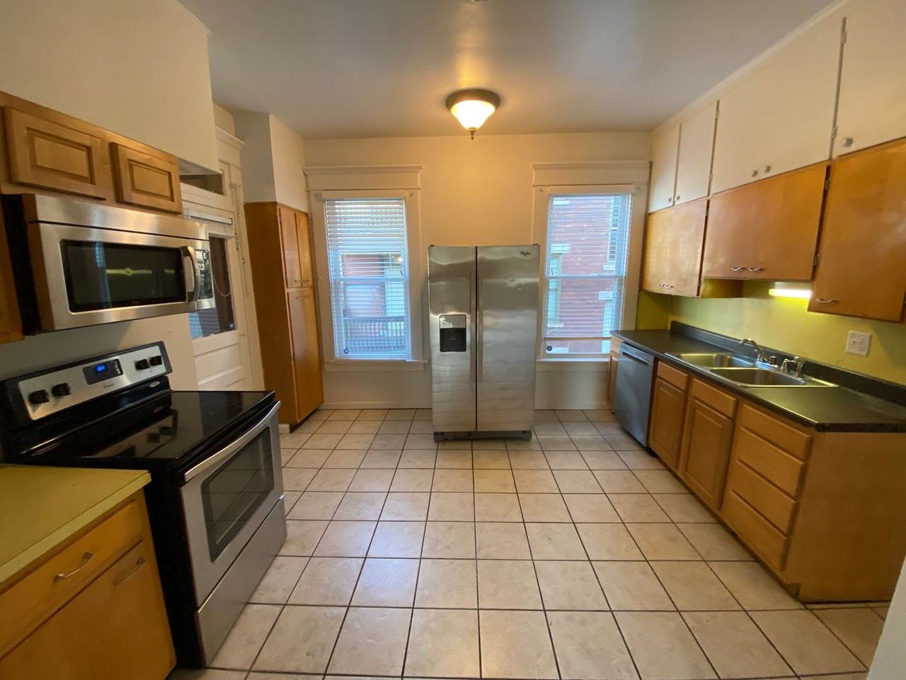249 E 16th Ave - Photo 2 of 21