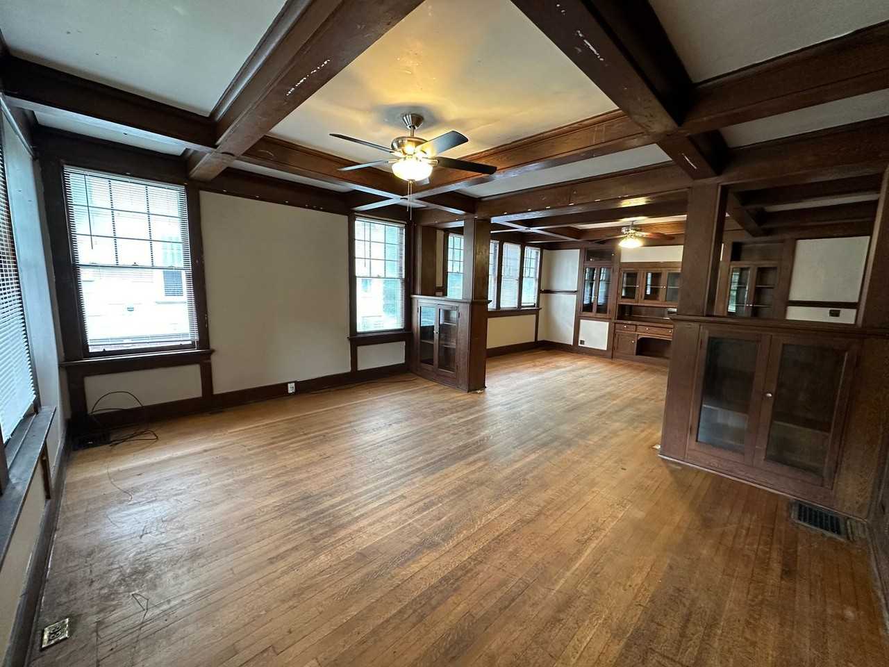 161 E Frambes Ave - Photo 2 of 19