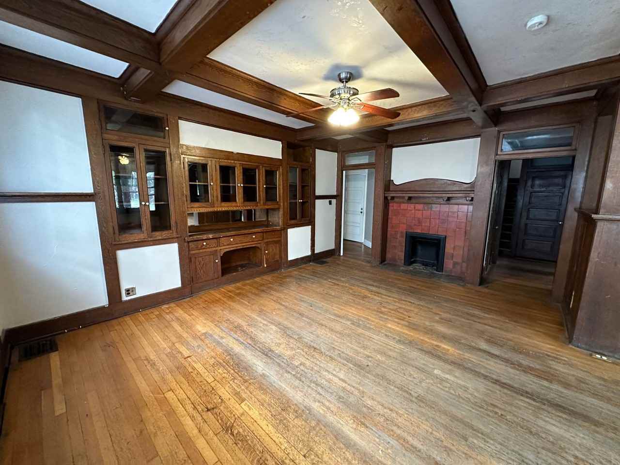 161 E Frambes Ave - Photo 4 of 19