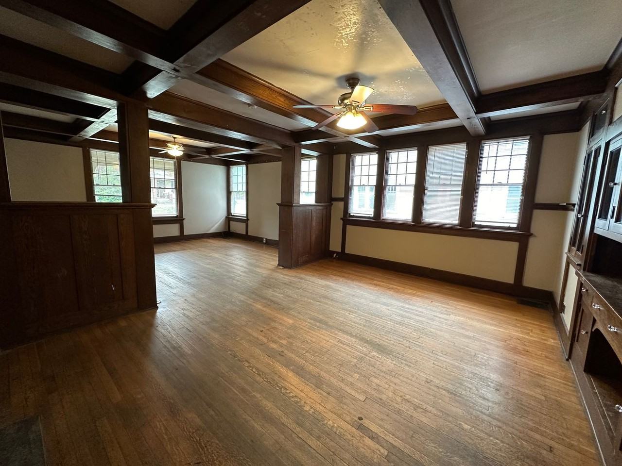 161 E Frambes Ave - Photo 6 of 19