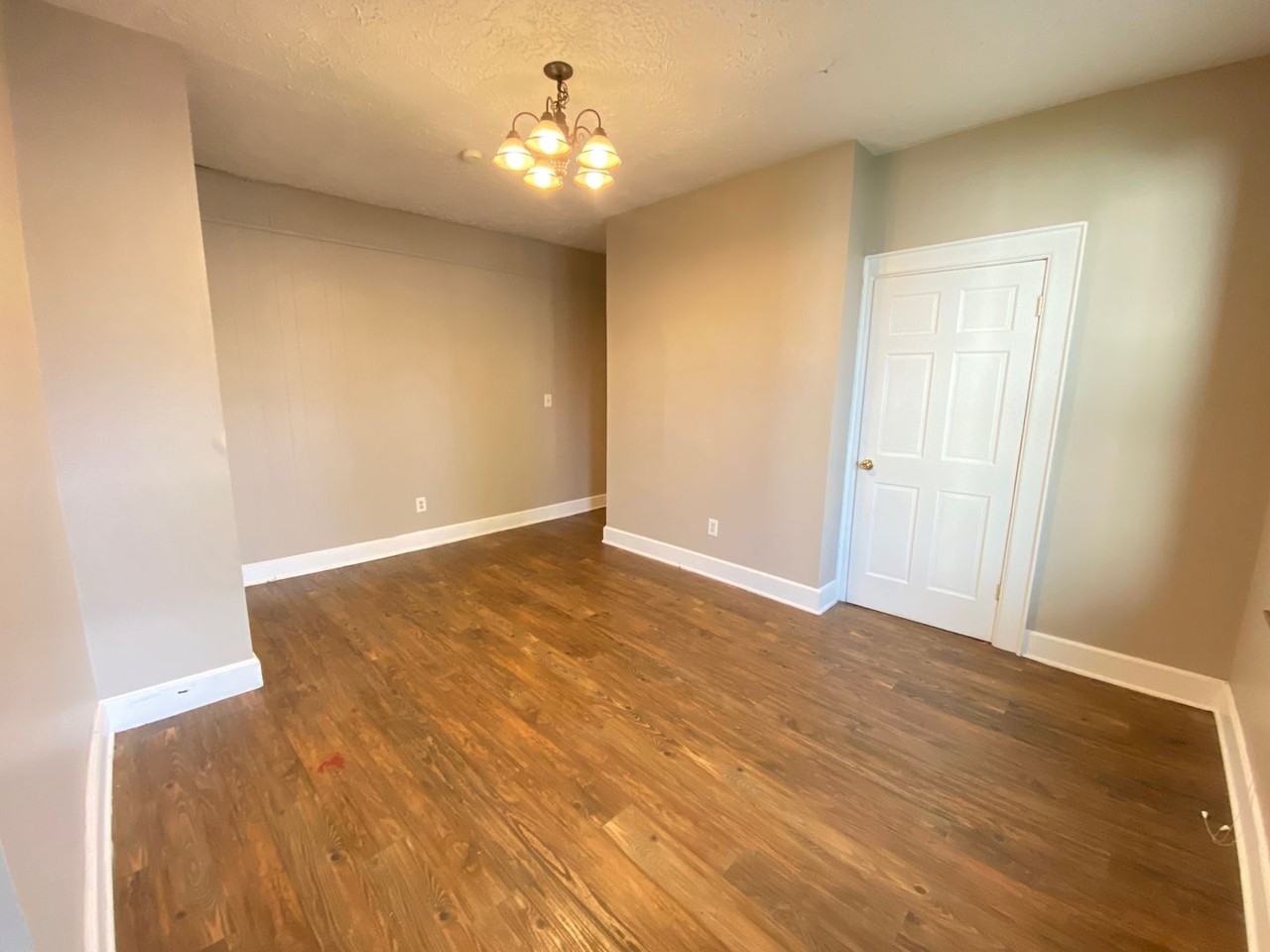 165 E 12th Ave - Photo 7 of 18