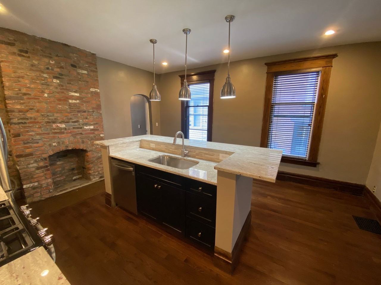 28 E Northwood Ave - Photo 5 of 21