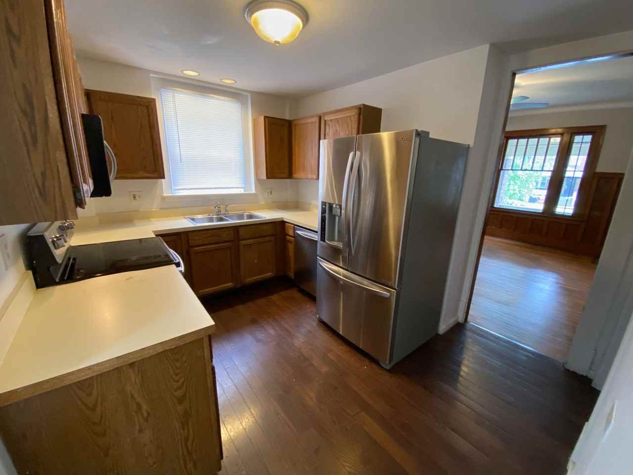 236 E 18th Ave - Photo 7 of 23