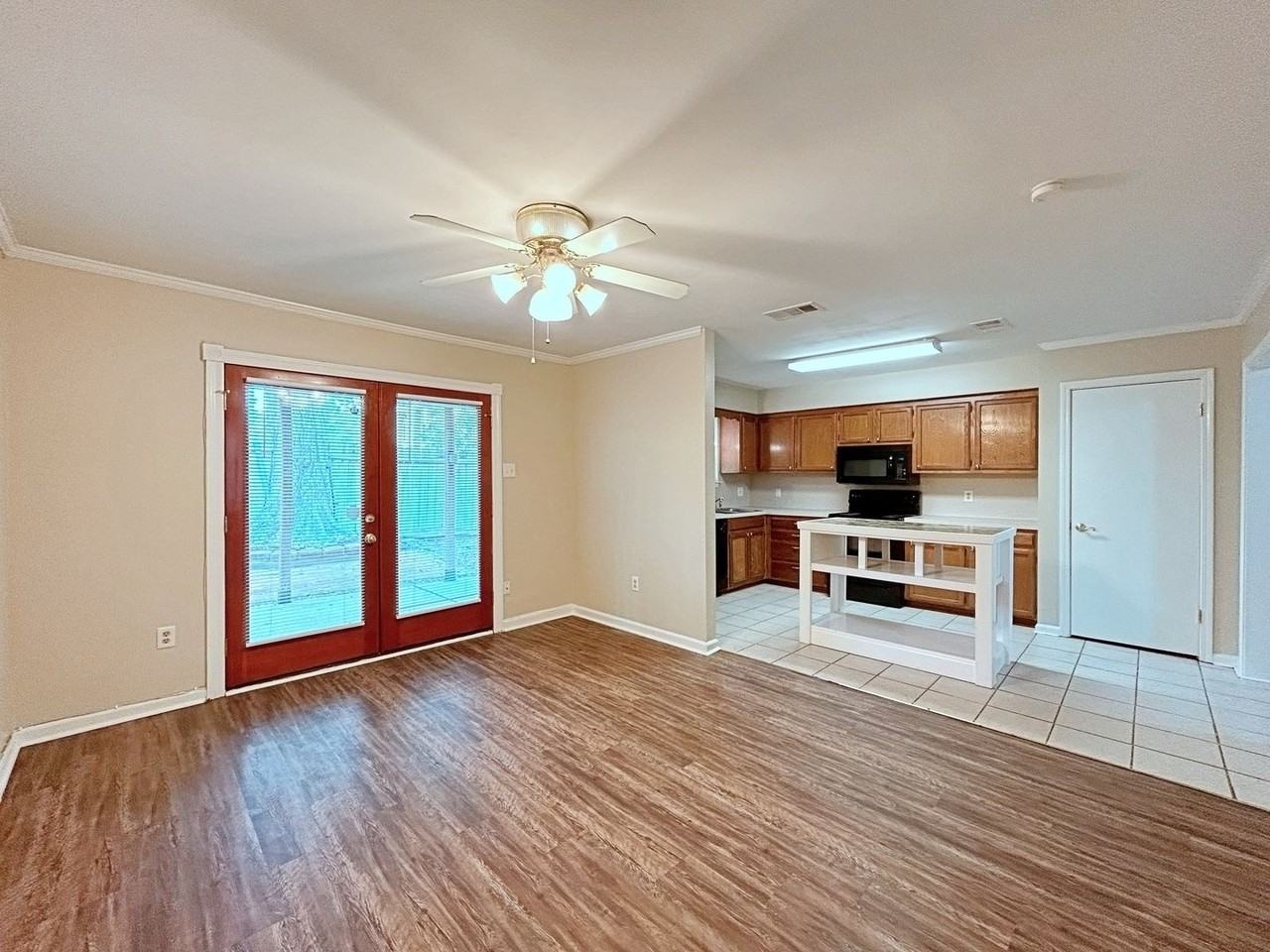 3411 San Felipe Dr - Photo 3 of 32