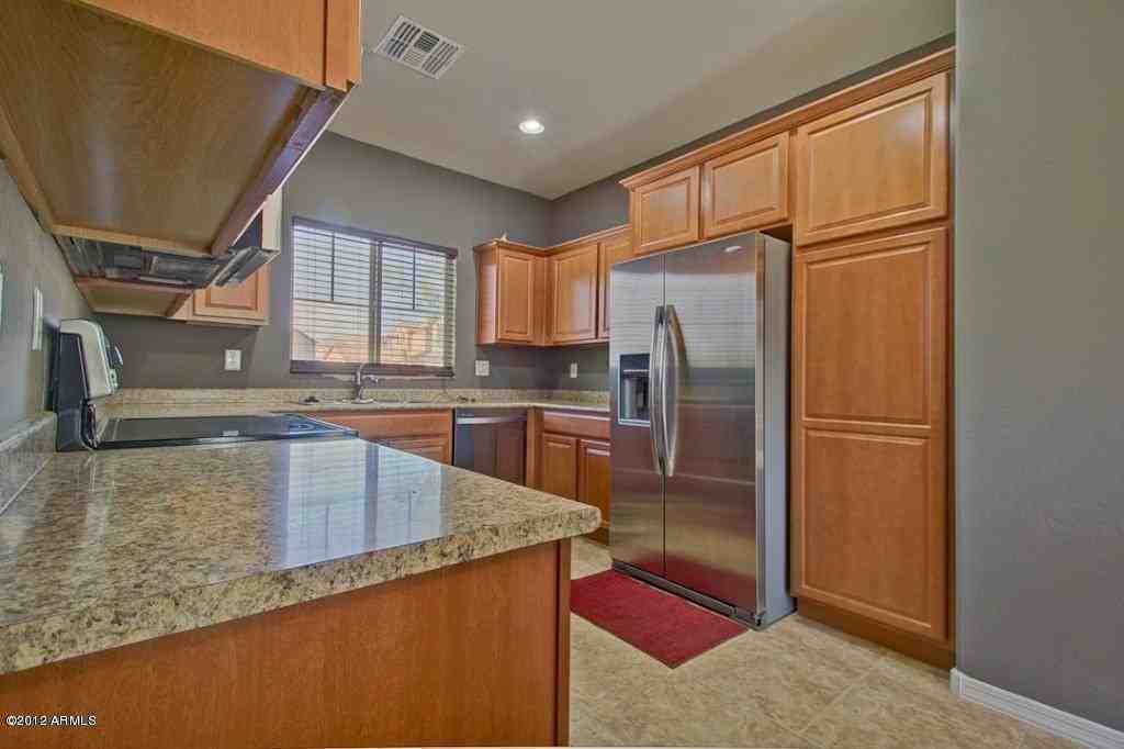 15921 N 19th Dr - Photo 2 of 15