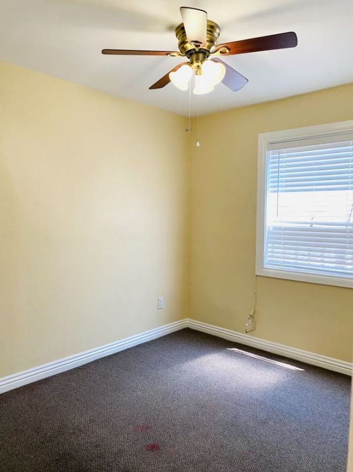 204 N Spring Ave #B - Photo 6 of 12