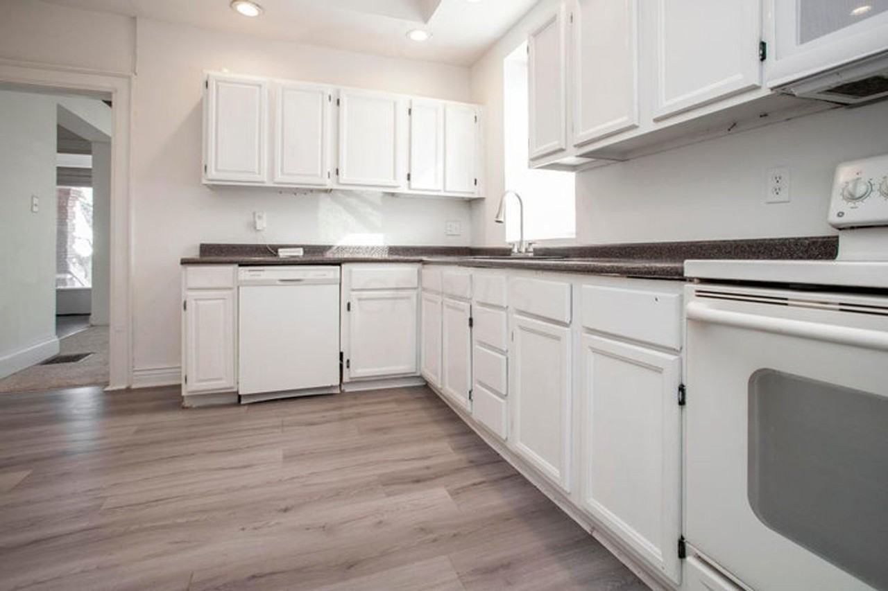 357 E 15th Ave - Photo 6 of 23