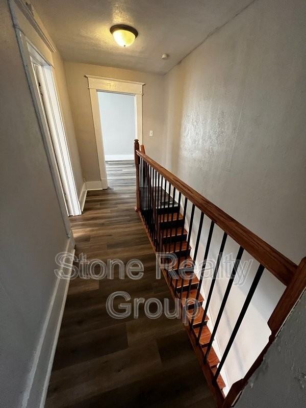 1913 N 13th St - Photo 5 of 10