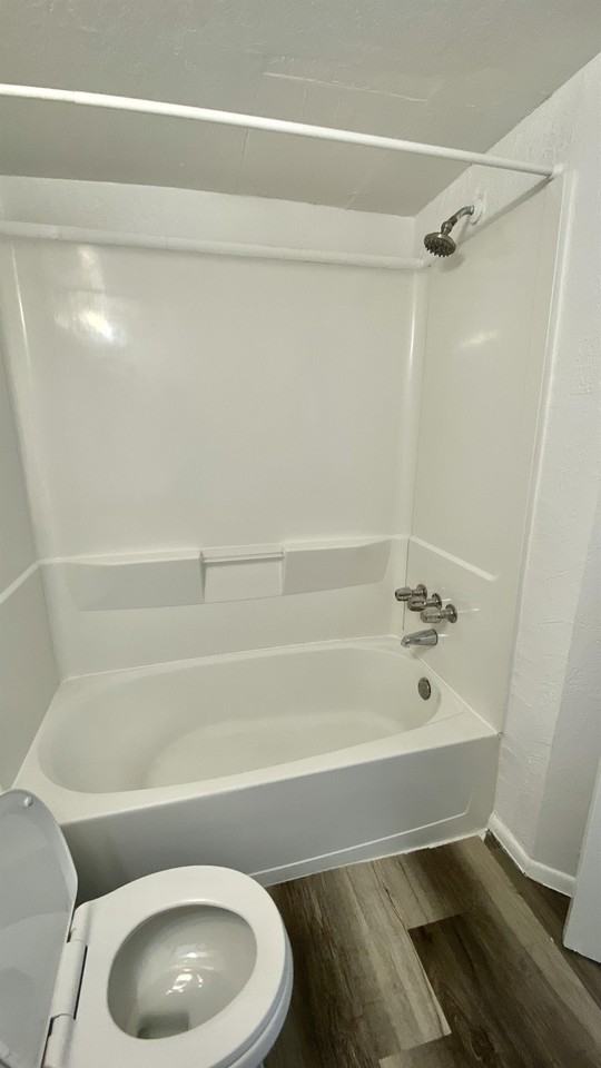 152 East 21st Street - Photo 3 of 11
