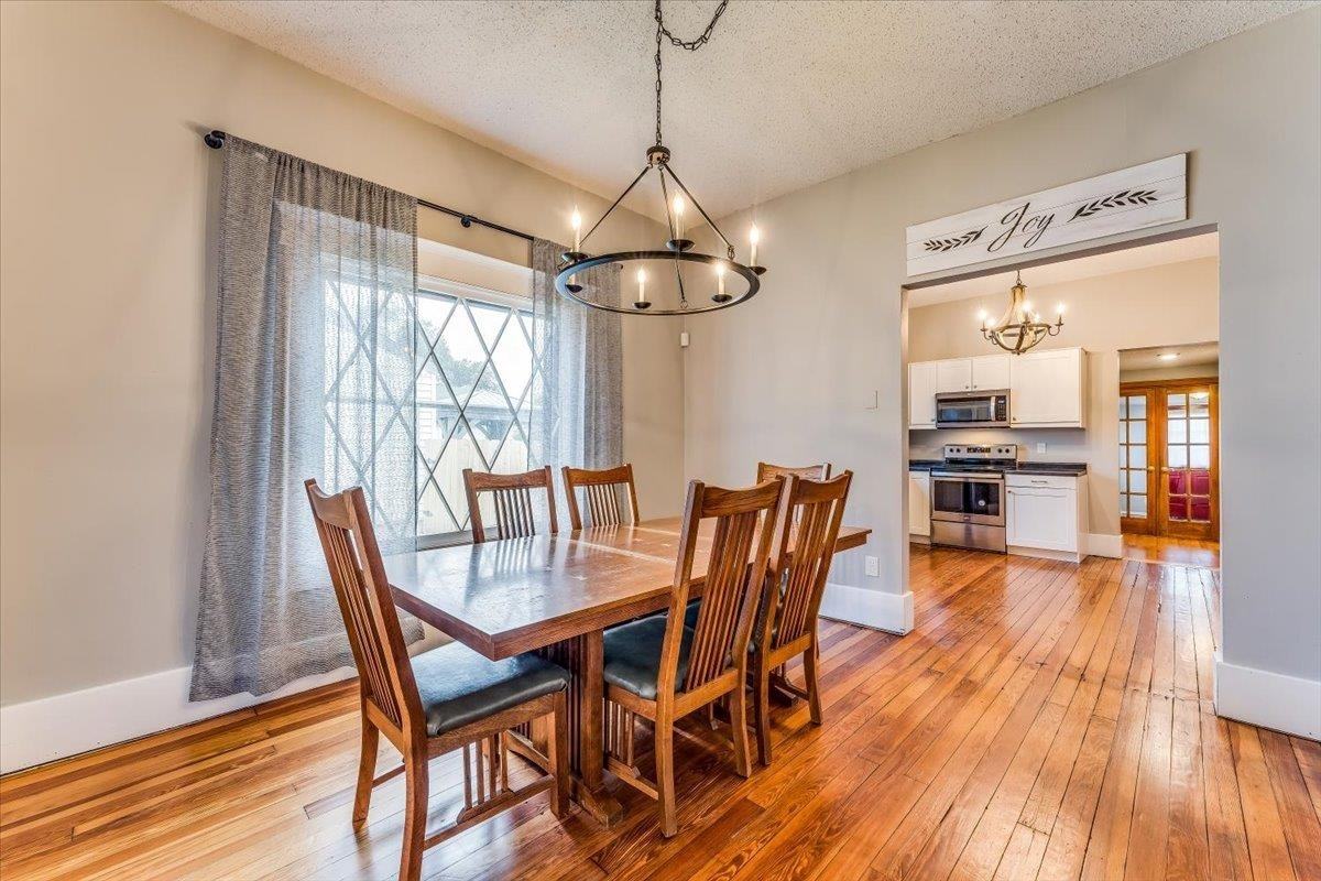 131 S Fern Ave #NA - Photo 7 of 26