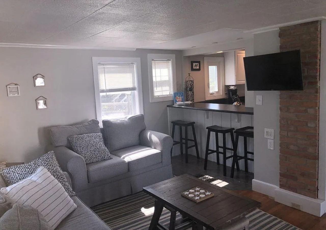 5 Avenue Three #NA - Photo 2 of 8