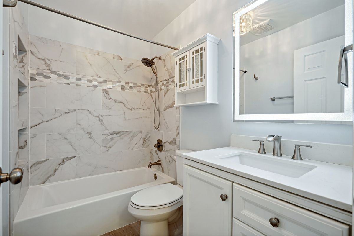 5406 Lomax Way - Photo 5 of 22