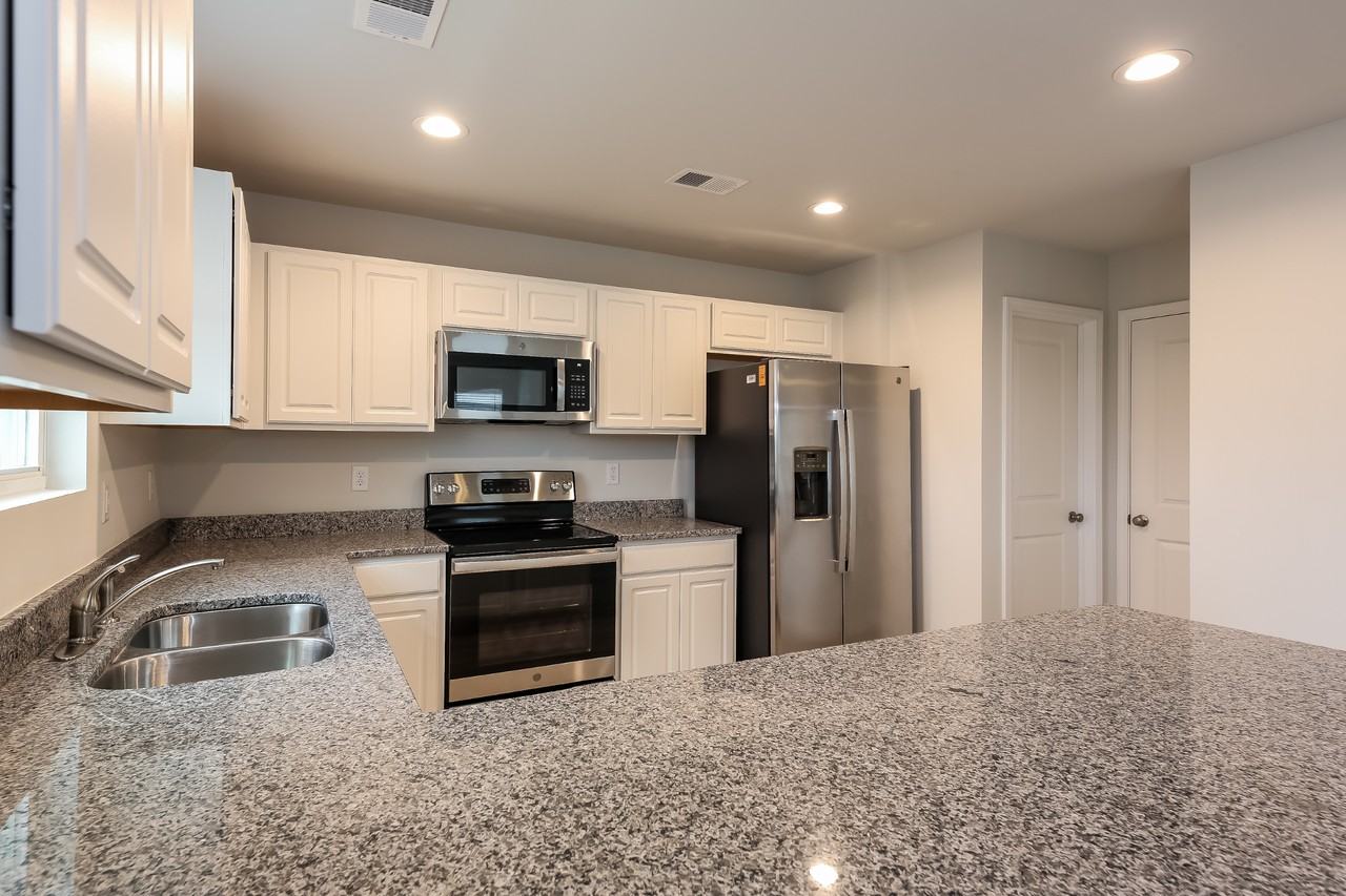 346 Elevation Ct - Photo 7 of 17