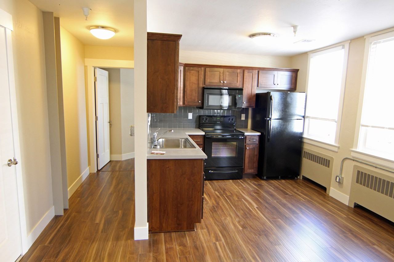 623 S Wolcott St #315 - Photo 3 of 8