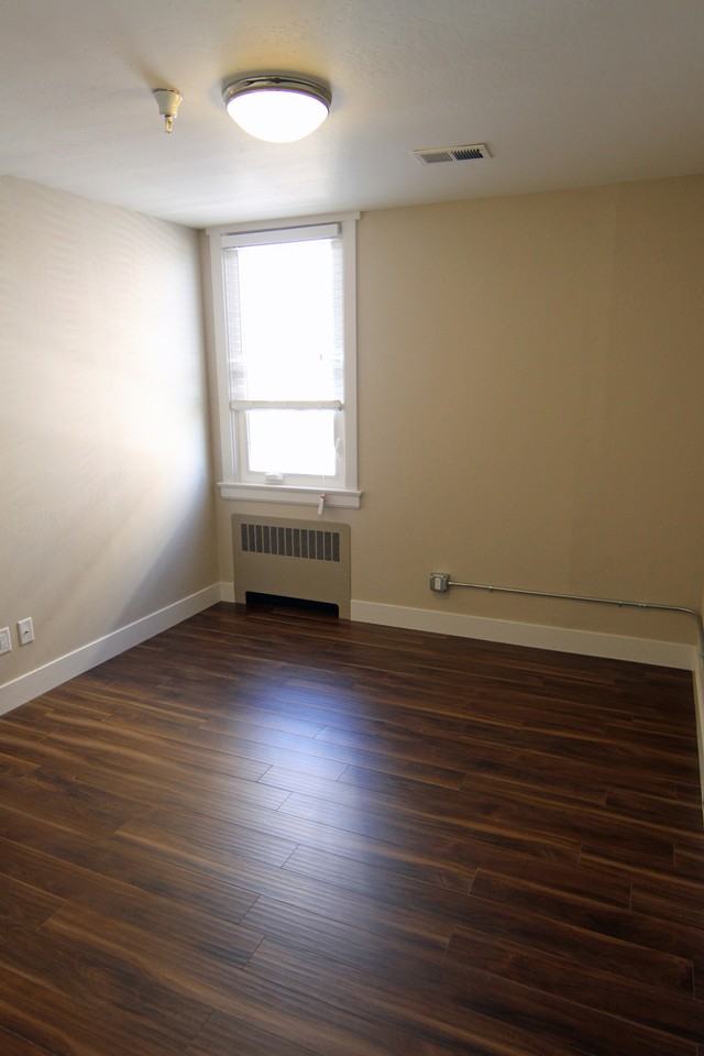 623 S Wolcott St #315 - Photo 7 of 8
