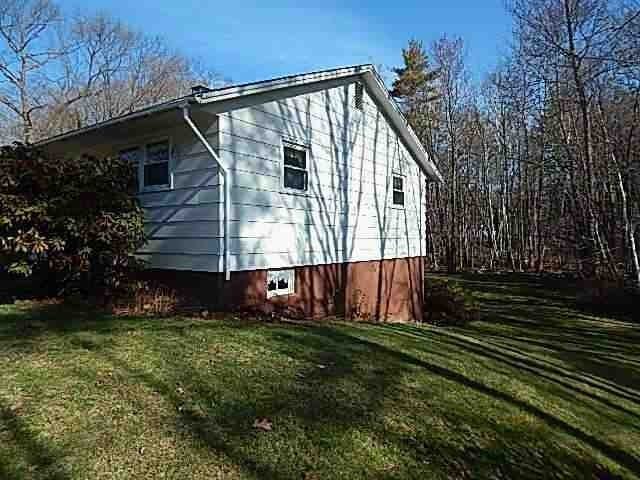102 Hillcrest Dr #NA - Photo 3 of 9