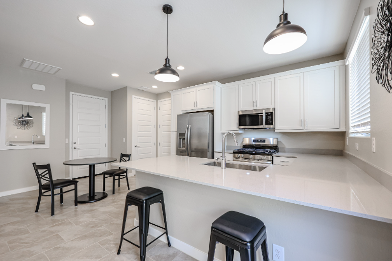 15773 W Kendall St - Photo 7 of 17