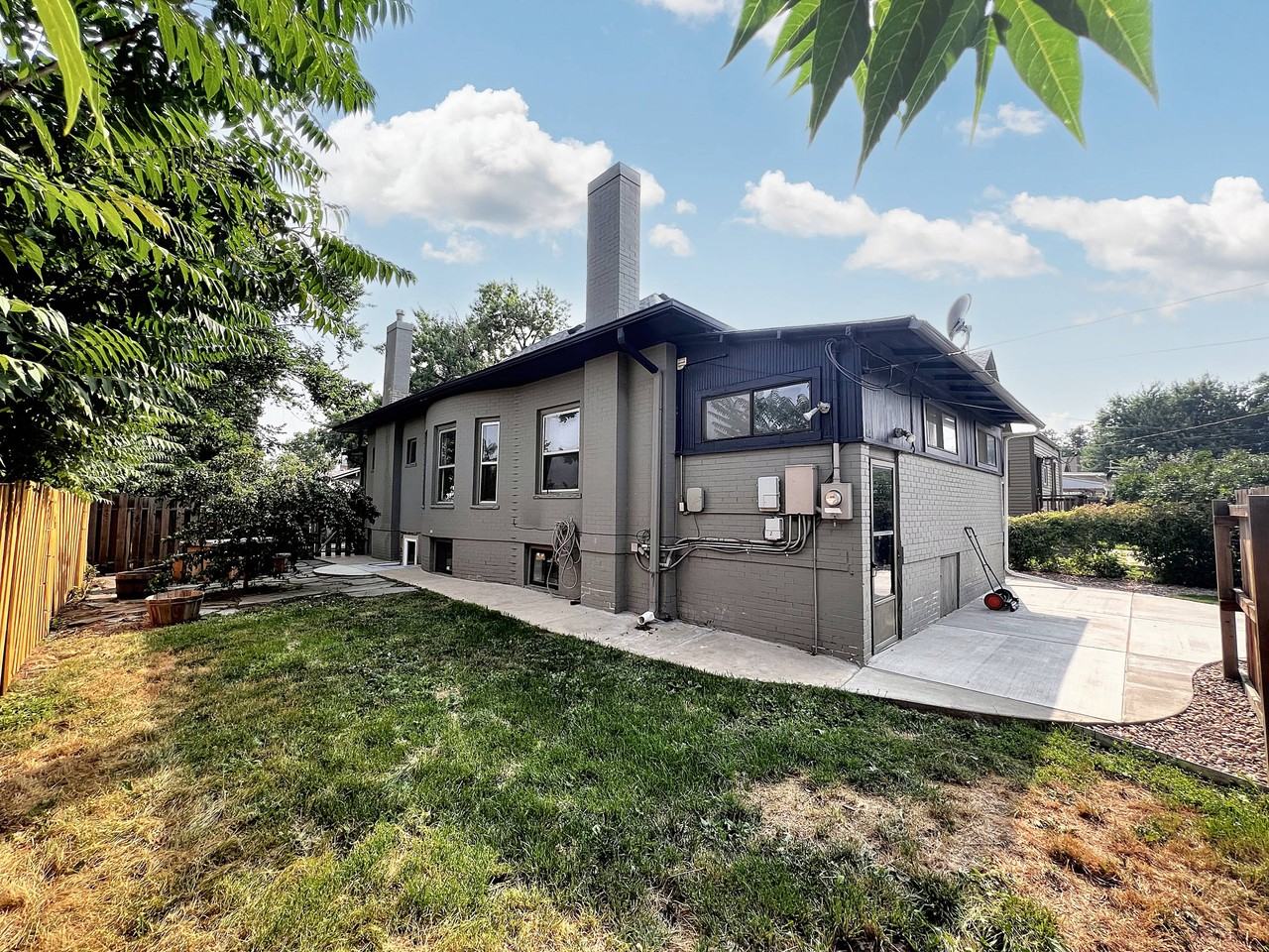 3045 W 39th Ave - Photo 2 of 30