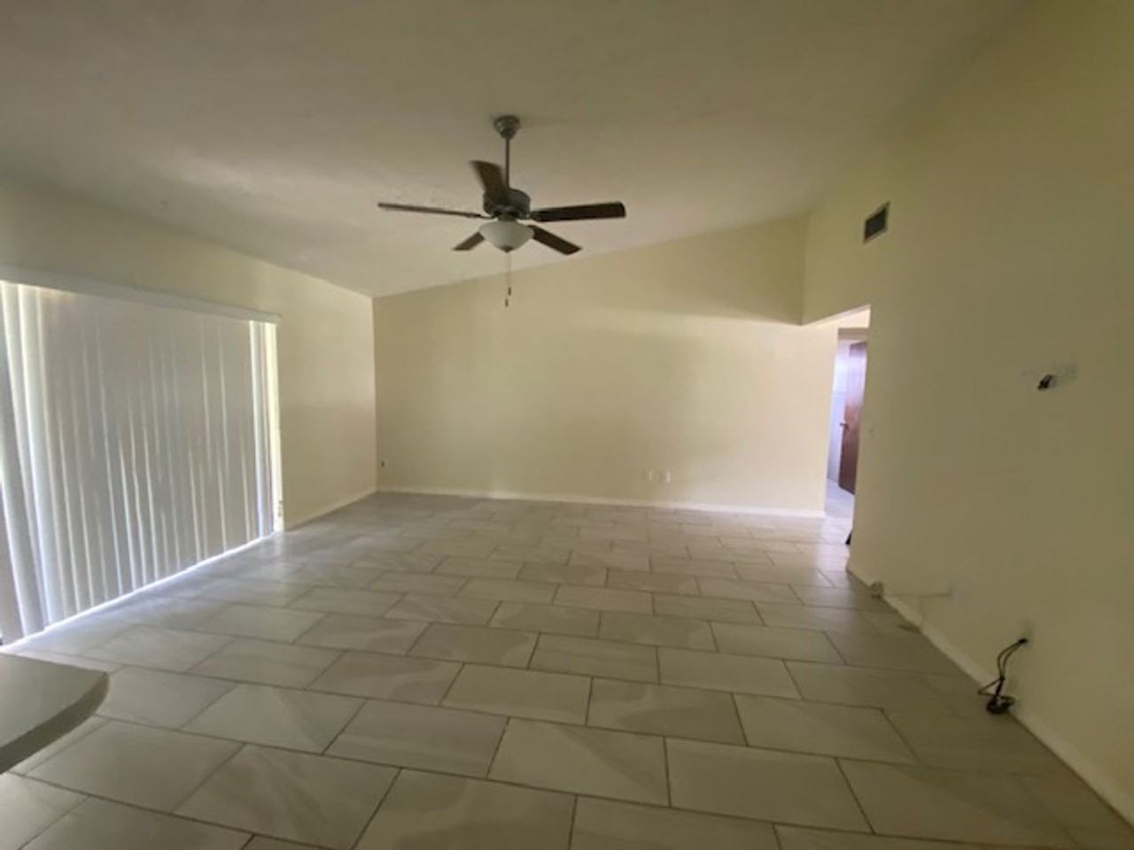 1517 Loretta Ct - Photo 7 of 15