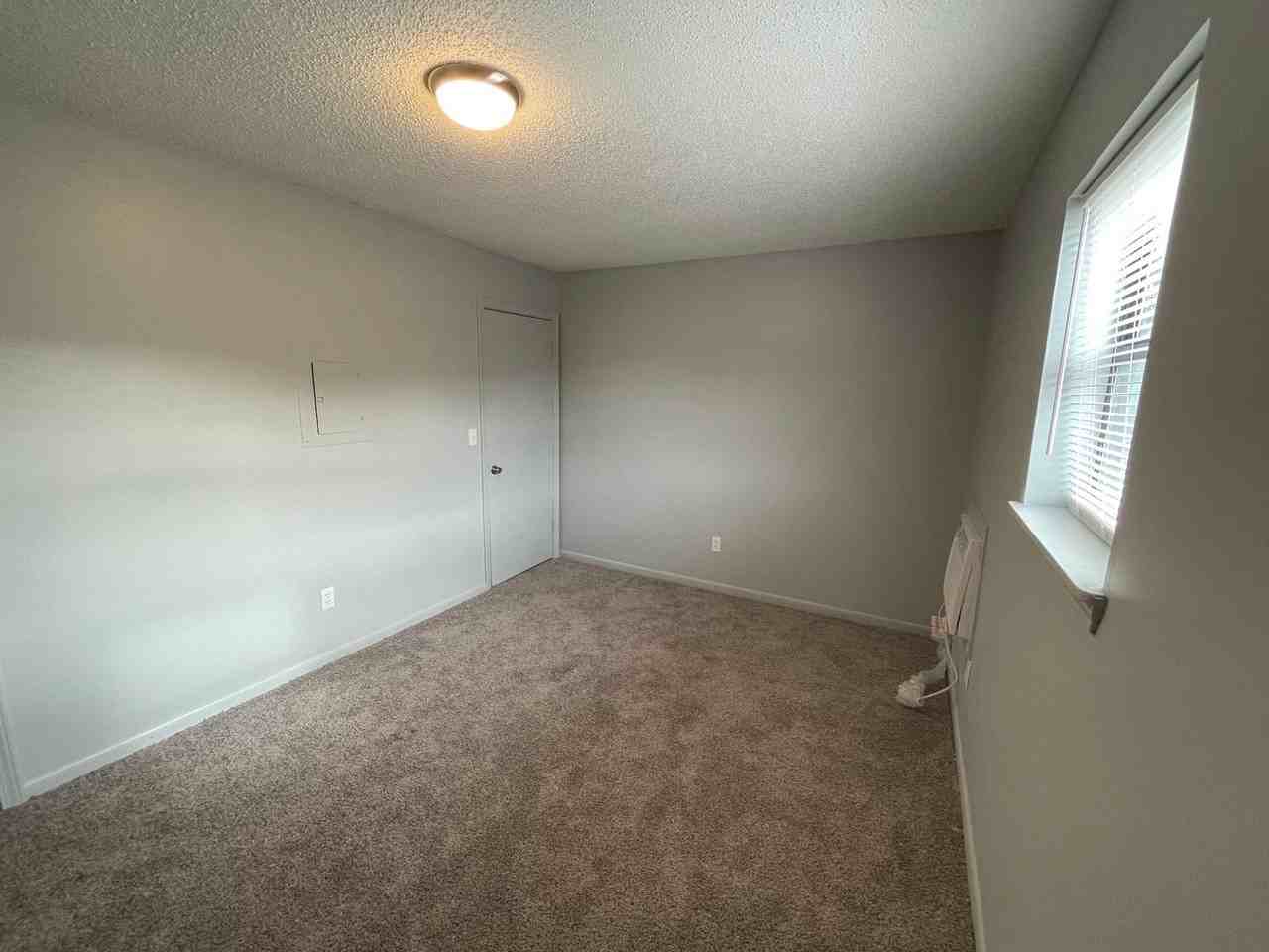 2005 Belt St - Photo 5 of 11