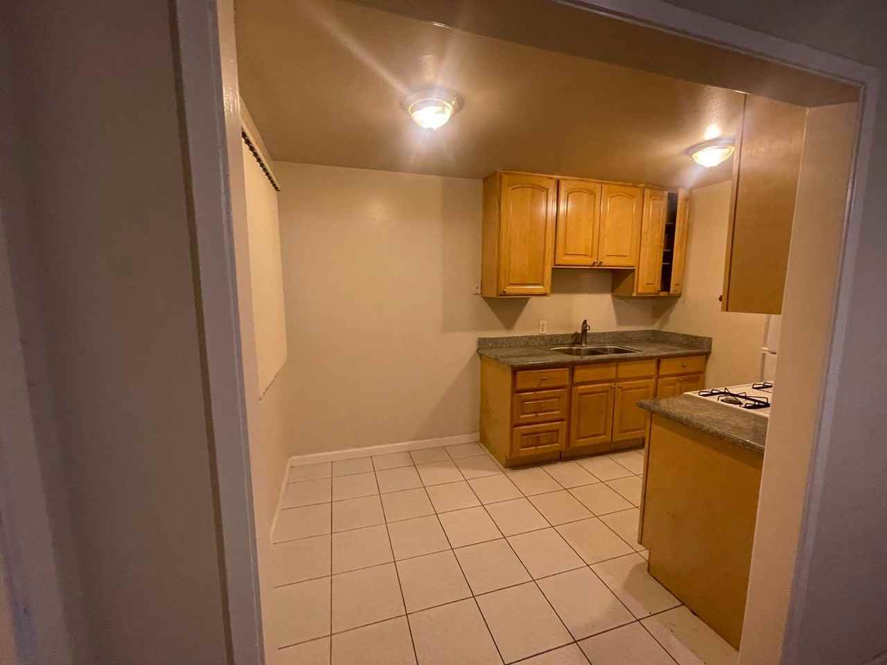 053 - 497 Leigh Ave - Photo 3 of 6