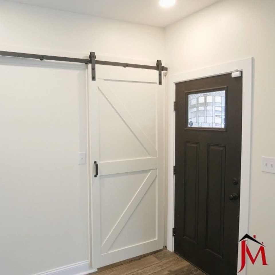 4002 N Park Ave - Photo 2 of 18