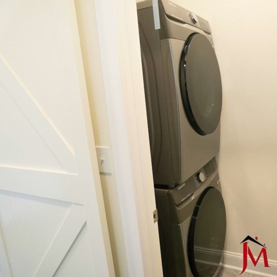 4002 N Park Ave - Photo 3 of 18