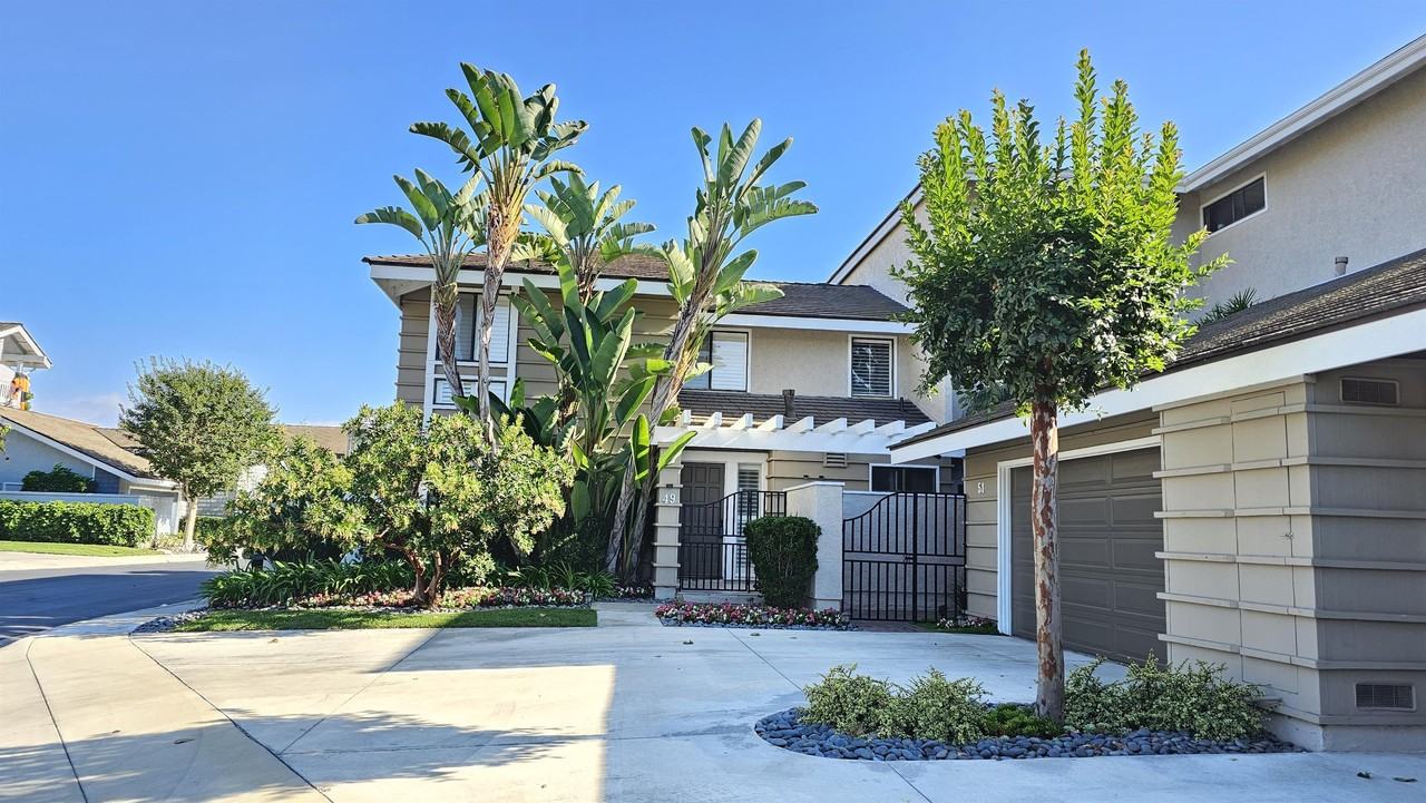 49 Lakeview - Photo 2 of 50