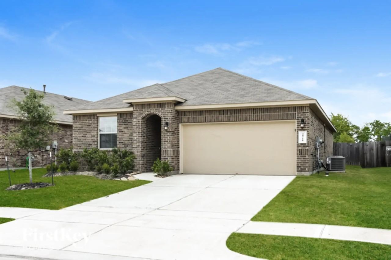 20718 Azelea Field St - Photo 2 of 15