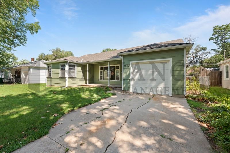 1502 W Julianne St - Photo 2 of 22