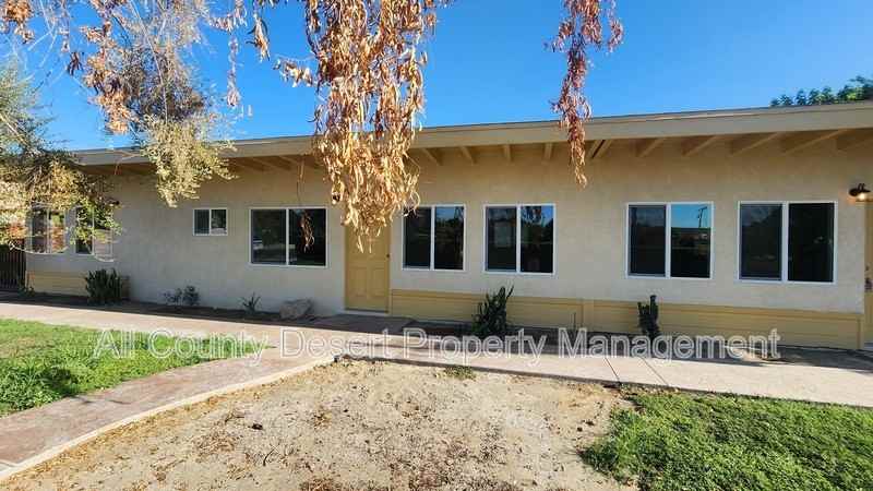 78725 Avenida La Fonda #1 - Photo 3 of 13