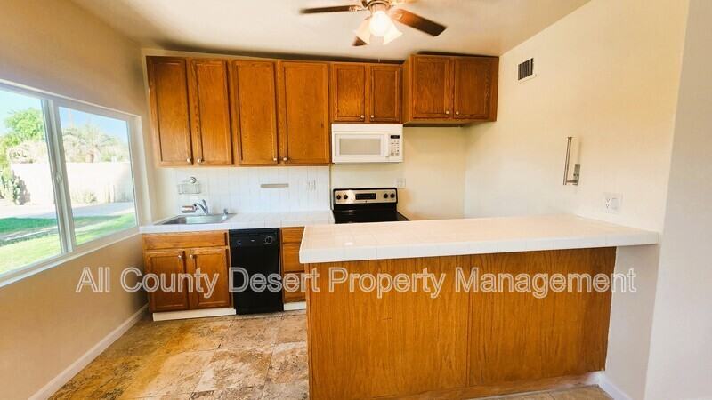 78725 Avenida La Fonda #1 - Photo 6 of 13