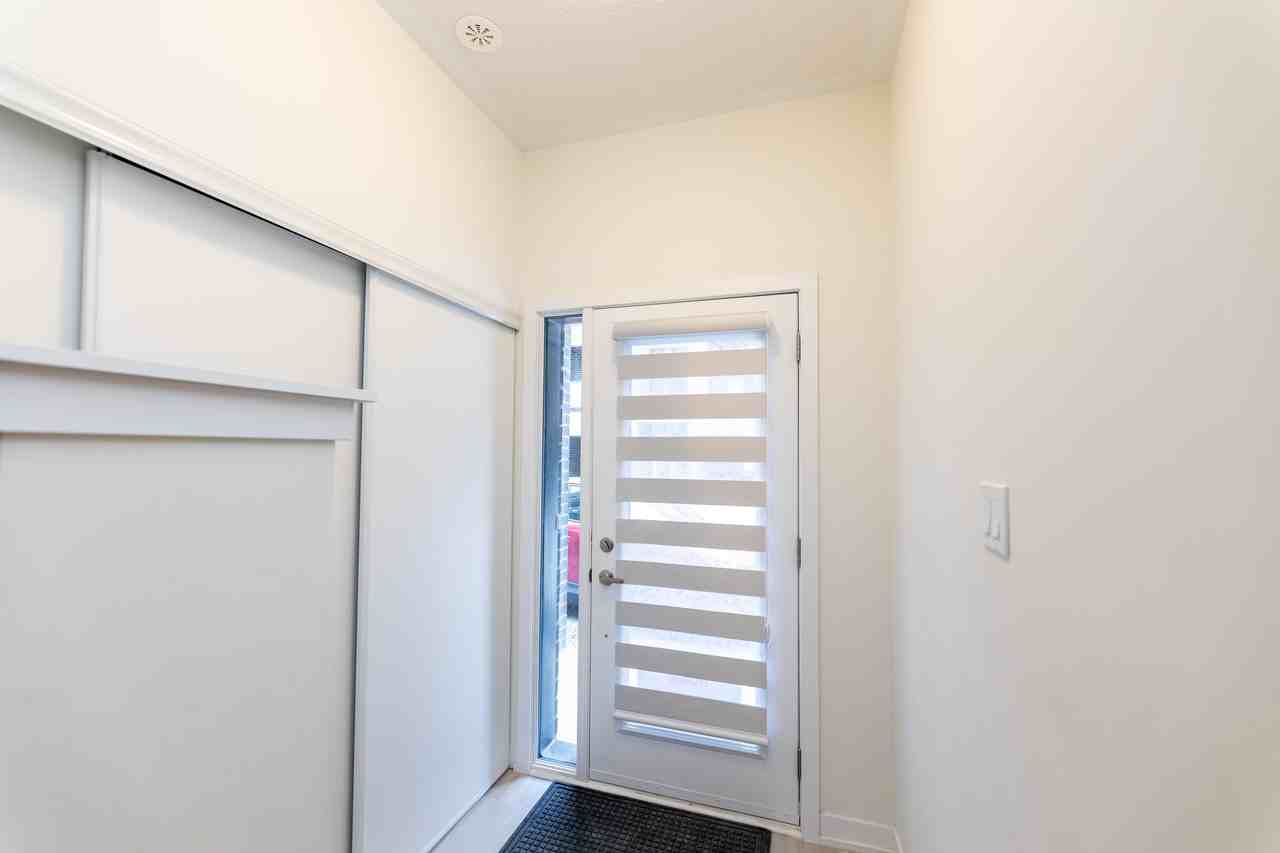 1856 Pickering Parkway - Photo 3 of 35