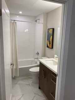 Shores of Port Credit - Photo 4 of 6