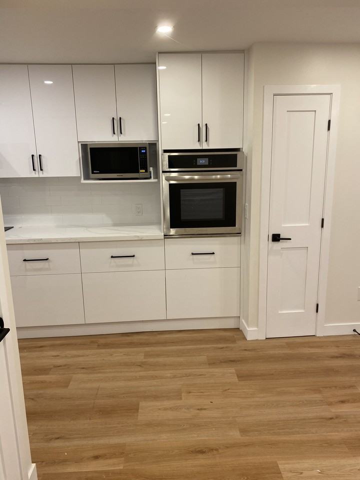 188 Atlas Ave - Photo 5 of 13