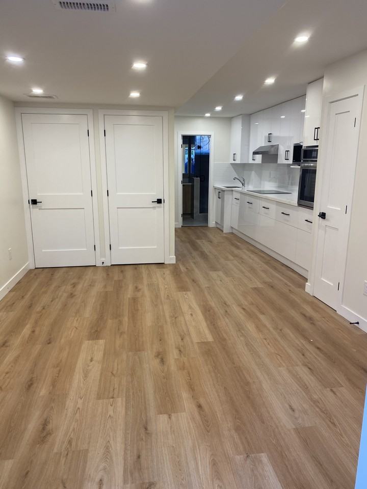 188 Atlas Ave - Photo 2 of 13
