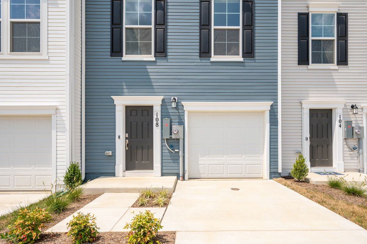 108 Cooperage Rd - Photo 2 of 18
