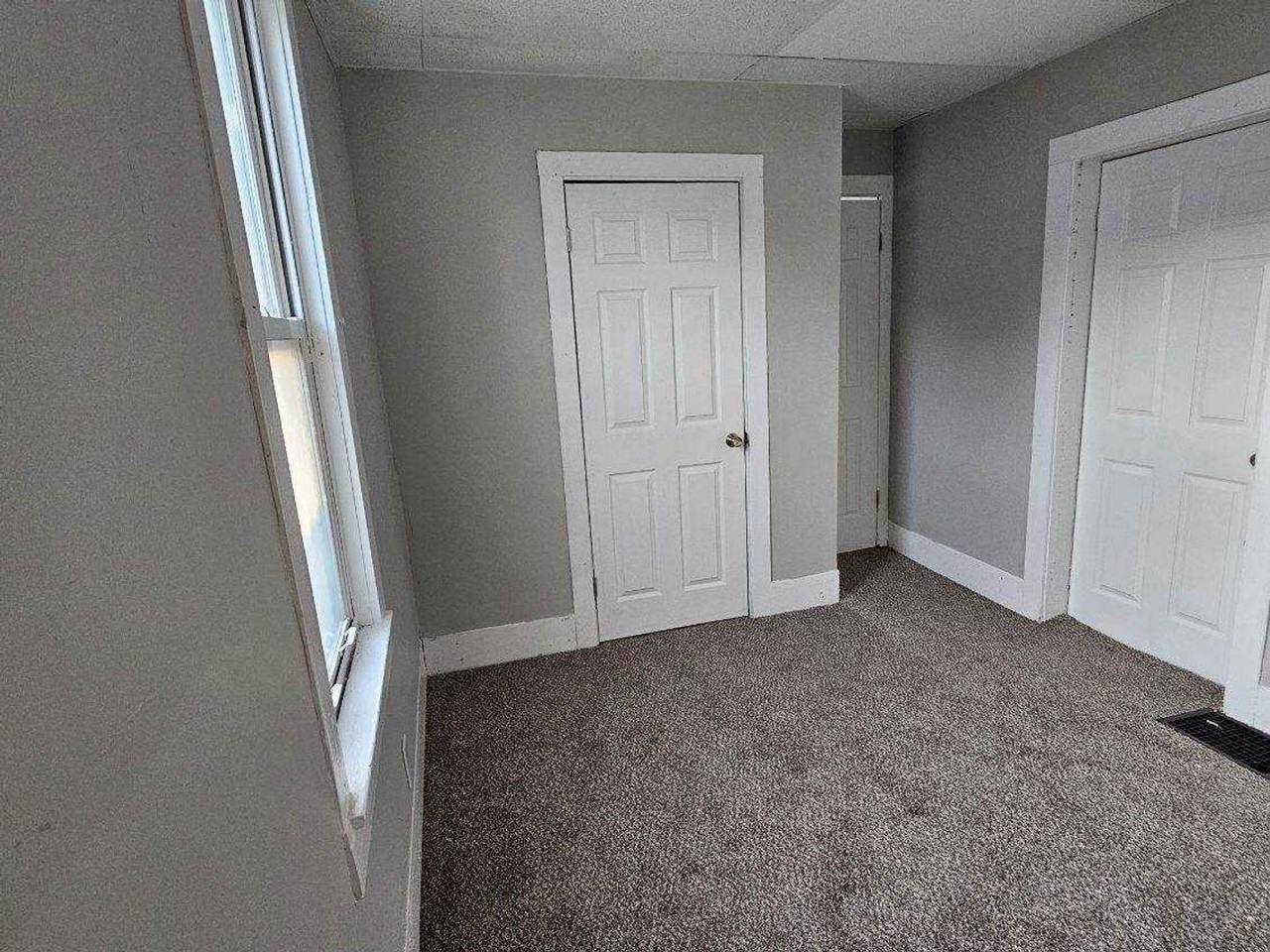 1616 Bank Pl Sw - Photo 5 of 6