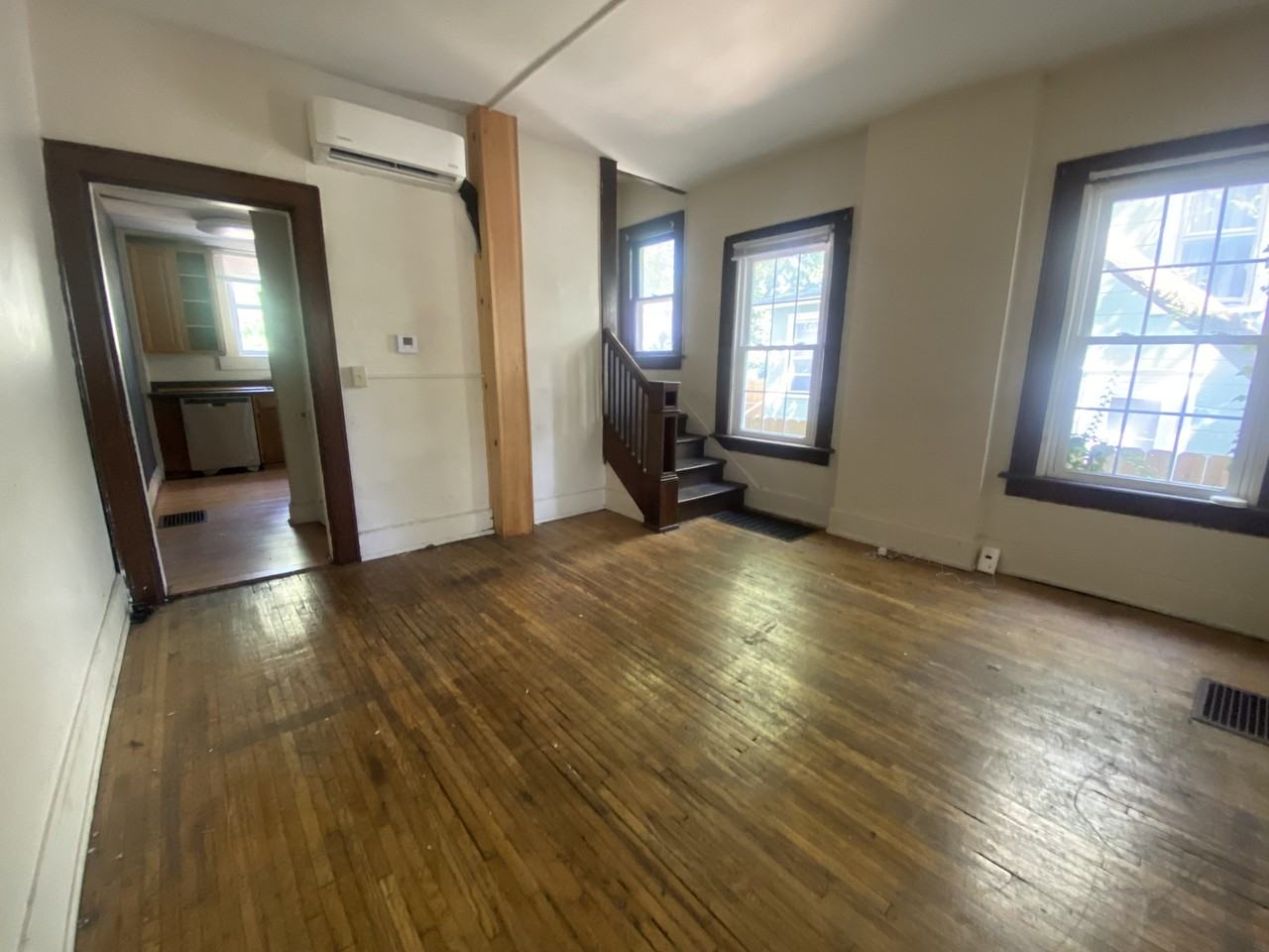 2245 Summit St #2 - Photo 3 of 17