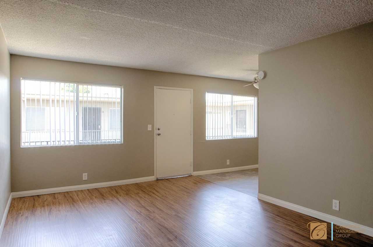 3940 Oregon St. - Photo 2 of 8